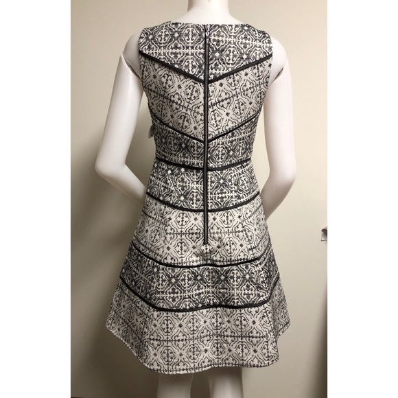 JESSICA SIMPSON Women’s A Line NWT Dress - Picture 2 of 8